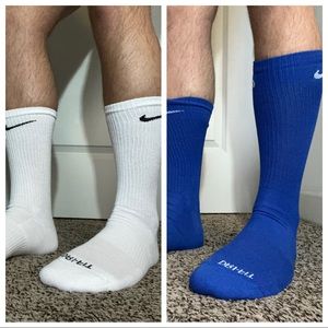 (2) Men’s Gym Socks